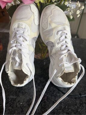 NFINITY ALPHA Cheerleading Sneakers